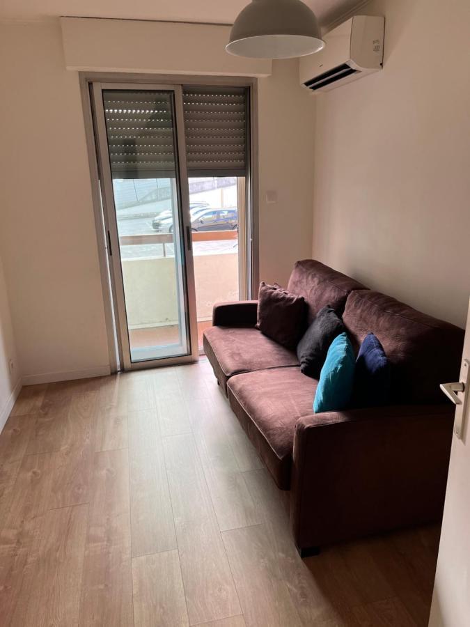 Superbe Appartement Au Bord De Plage Cros De Cagnes Luaran gambar